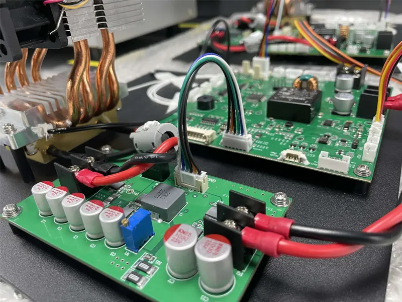 Lazerio šviesos šaltinis endoskopui